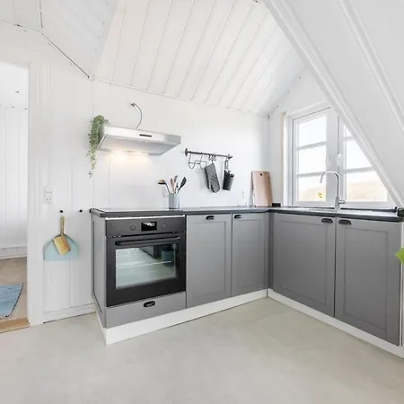 Holoftet - Charming Vacation On The 1st Floor Of Hawbakken