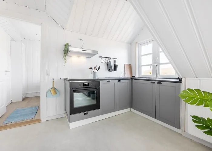 Holoftet - Charming Vacation On The 1st Floor Of Hawbakken