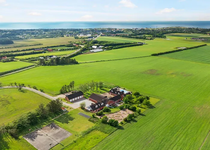 Holoftet - Charming Vacation On The 1st Floor Of Hawbakken *