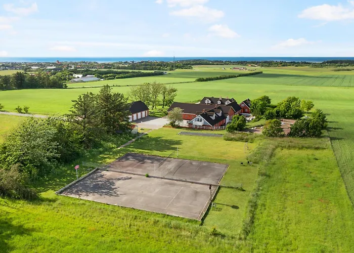 Holoftet - Charming Vacation On The 1st Floor Of Hawbakken Hjørring